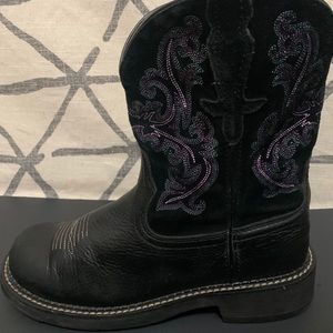 FatBaby Ariat Orignal purple boots! 🥾💜